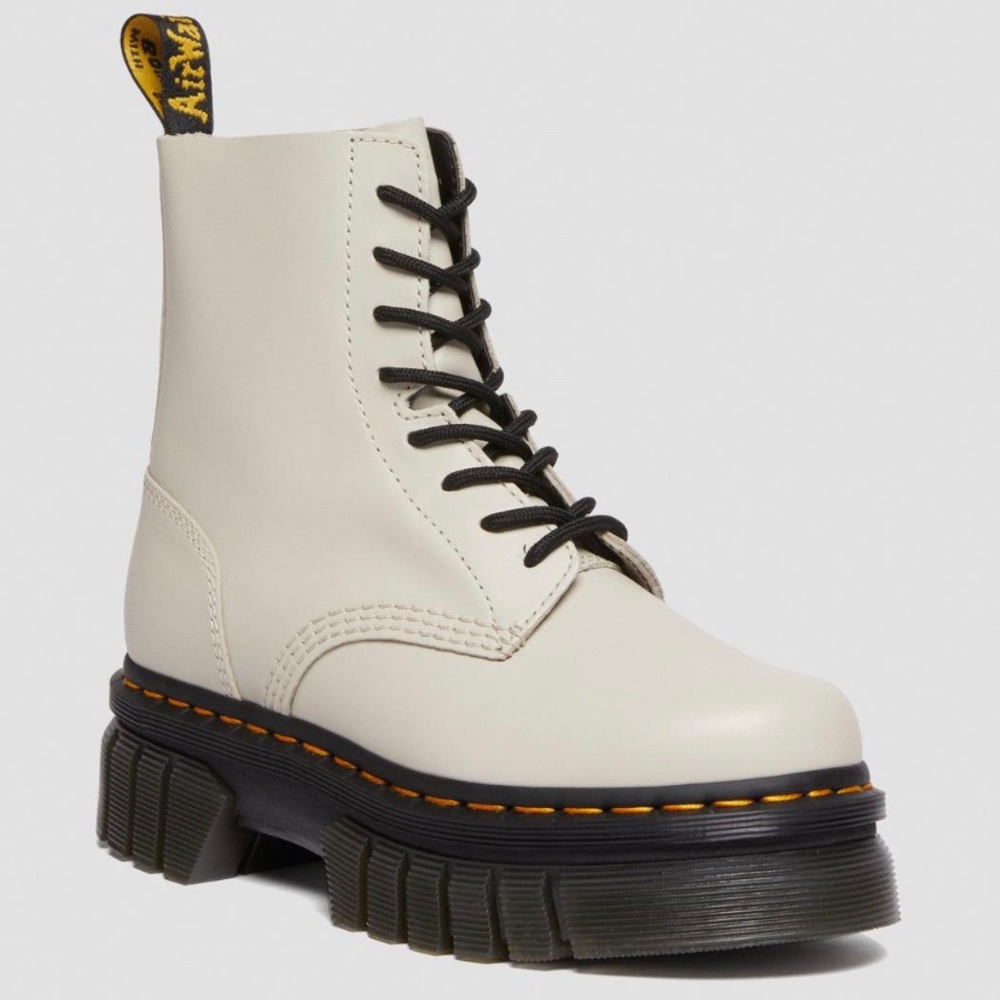 NWT Dr. Martens Audrick Nappa Leather Platform Ankle Boots